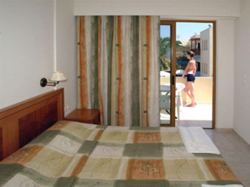 Penelope Apartments Πλατανές Εξωτερικό φωτογραφία